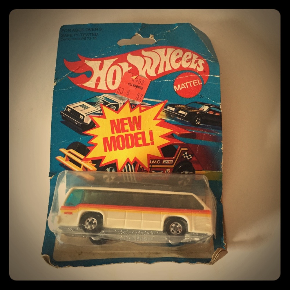 Hot Wheels Vintage. Toy NWT